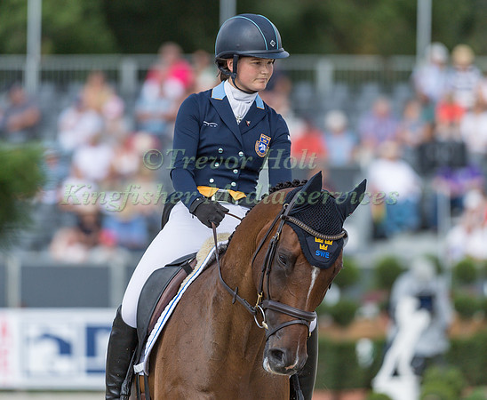 Malin Josefsson (SWE) and Golden Midnight