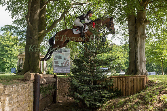 DEE HANKEY (GBR) AND CHEQUERS PLAYBOY