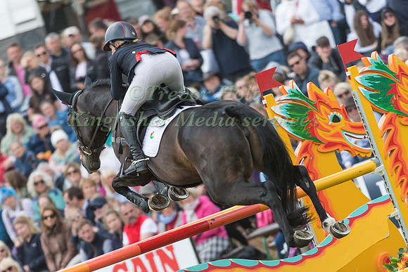 ROSALIND CANTER AND PENCOS CROWN JEWEL