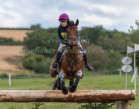 VICTORIA HOPKINSON  AND SID IV