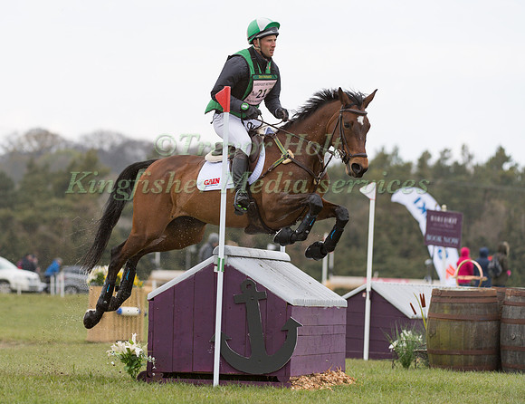 ALEXANDER WHEWALL (GBR) AND ELLFIELD VOYAGER