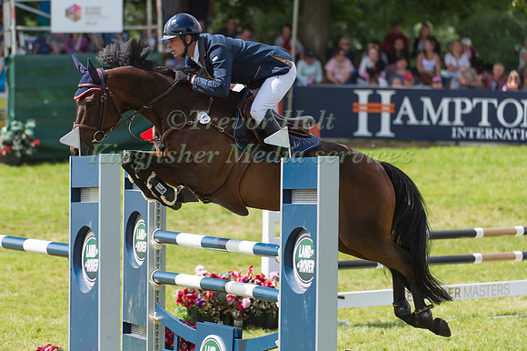 MAXIME  LIVIO (FRA) RIDING PICA D'OR