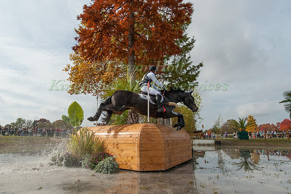 Michael Jung of Germany riding Fischerrocana FST