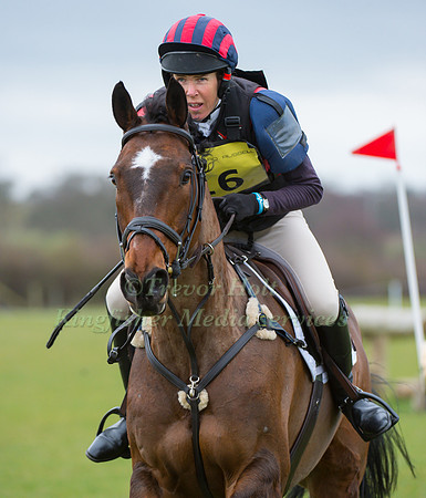 Emily Gilruth riding Bay Carrick Road