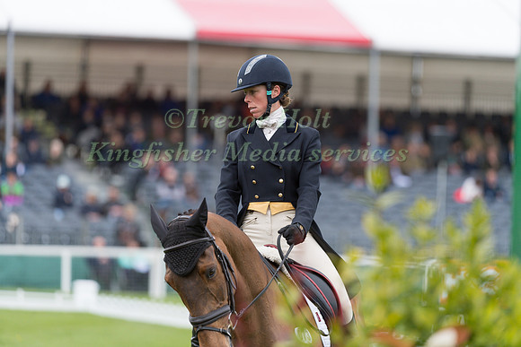 Emily Philp (GBR) and  Camembert