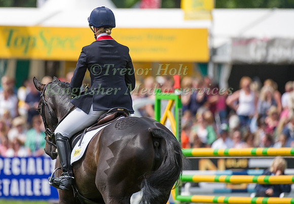 Nicola Wilson and Annie Clover