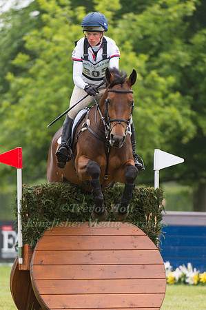 Izzy  Taylor (GBR) riding  Call Me Maggie May