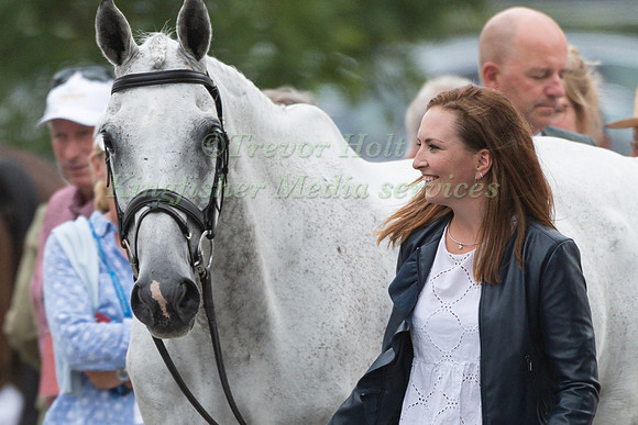 SUSANNAH BERRY (IRL) AND STONEDGE