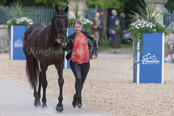 Jonelle Price (NZL) and Classic Moet