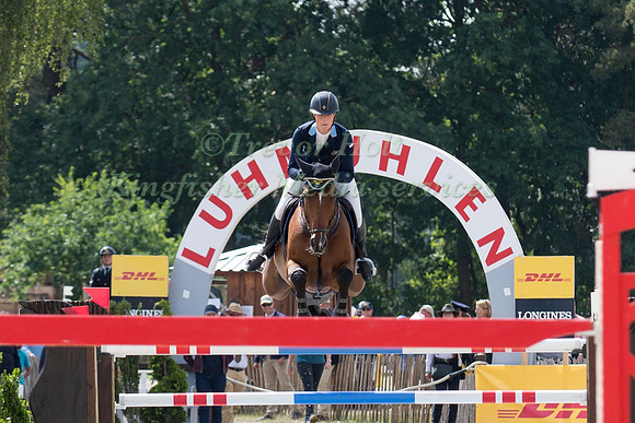 ANNA FRESKGARD (SWE) AND FLY AWAY V D N. RANCH
