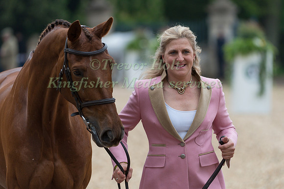 Kristina Cook (GBR) and  Billy The Red