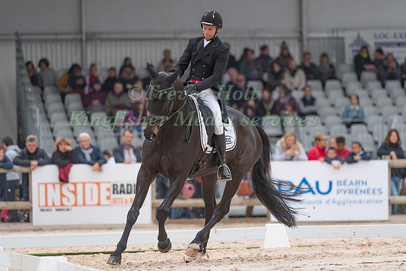 PETER T. FLARUP (DEN) AND FRANKIE