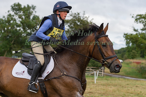 ROSALIND CANTER  AND LORDSHIPS GRAFFALO