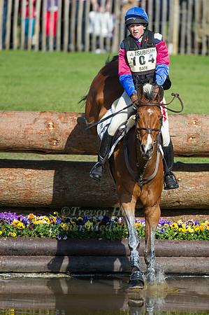 Hannah Bate and Finbury Hill