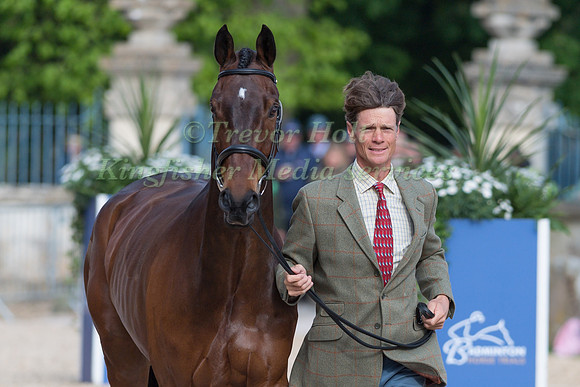 William Fox-Pitt (GBR) and Little Fire