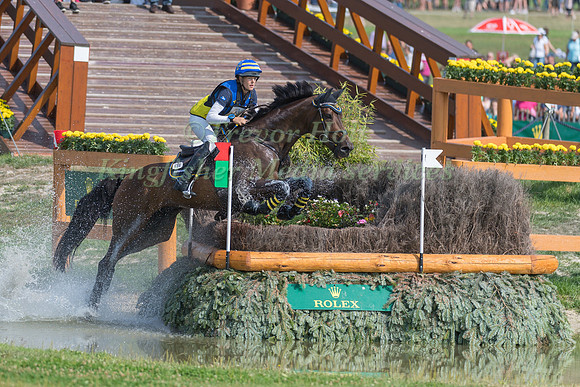 ANNA FRESKGARD (SWE) AND BOX QUTIE