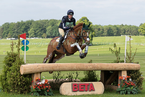 IBBY MACPHERSON (GBR) AND BALLINGOWAN DIAMOND