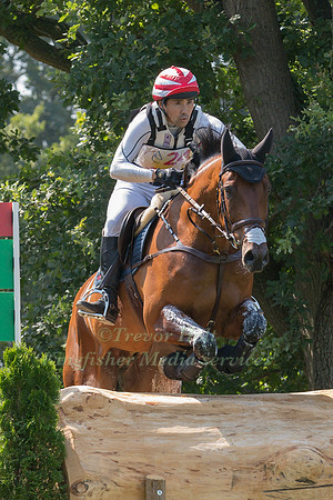 YOSHIAKI OIWA (JPN) AND CALLE 44