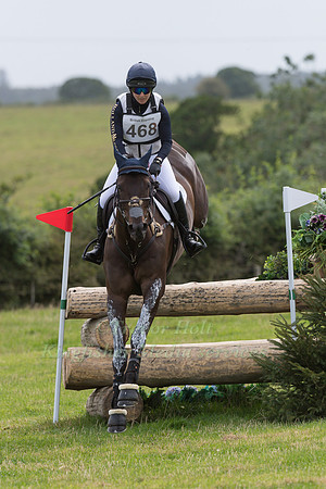 LAURA COLLETT RIDING MOONLIGHT CHARMER