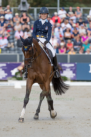 Malin Josefsson (SWE) and Golden Midnight