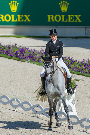 Jonelle Price riding Faerie Dianimo taking part in the dressage test