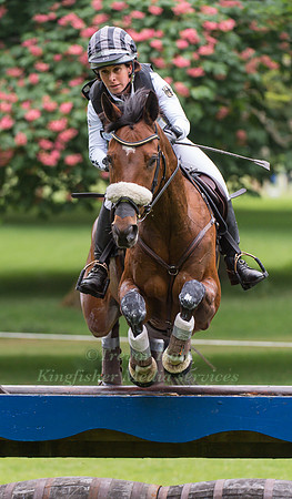 Bettina  Hoy (GER) riding  Seigneur Medicott