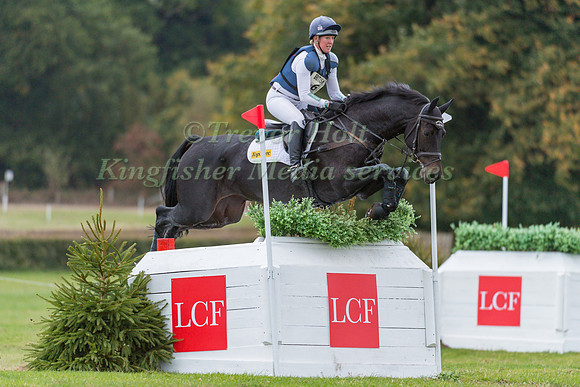 NICOLA WILSON RIDING CHABADU