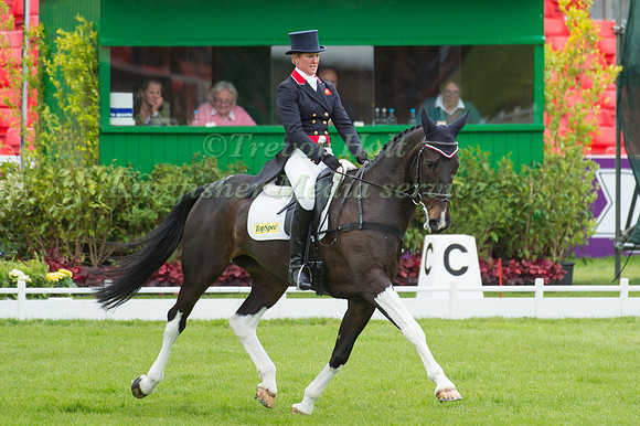 Nicola Wilson (GBR) riding Beltane Queen