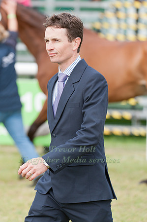 Francis Whittington at Trot Up