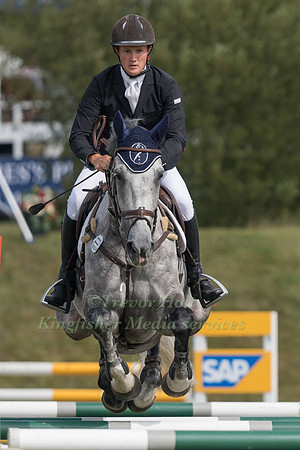 TOM MCEWEN (GBR) AND STRIKE SMARTLY