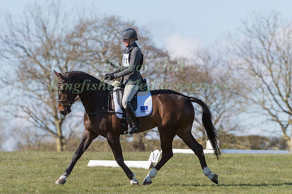 FLORA HARRIS RIDING COOLEY HILDARE OSIRIS
