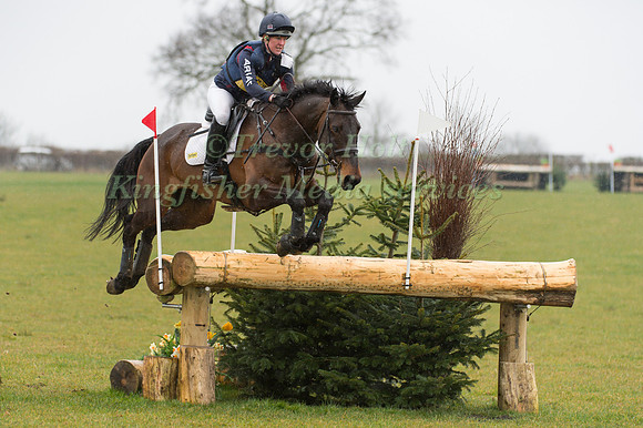 Nicola Wilson riding Watermill Vision