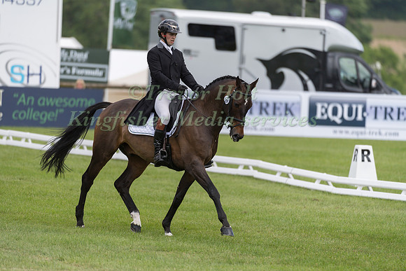 HARRY MUTCH (GBR) AND RAMILO