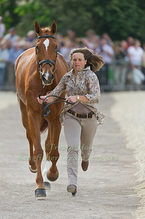 Pippa Funnell & Apache Sauce
