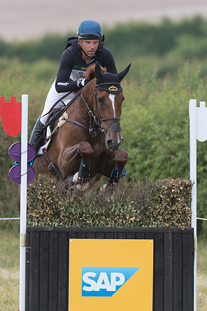 CARLOS  PARRO (BRA) AND MAESMAWR FOX