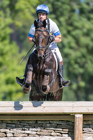 FRANCIS WHITTINGTON (GBR) RIDING EVENTO
