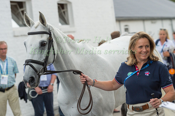 PIPPA FUNNELL (GBR) AND BILLY THE BIZ