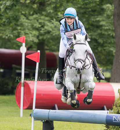 CHLOE LYNN (GBR) AND REBELLIOUS II