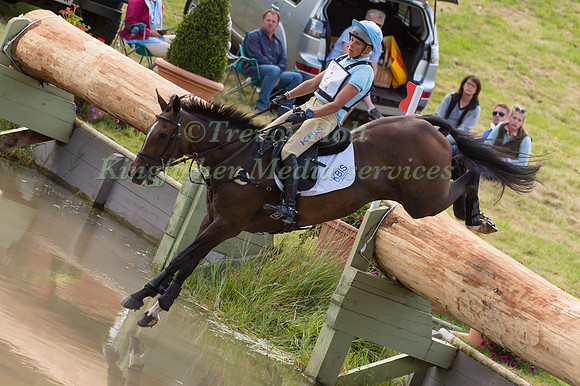 IZZY TAYLOR (GBR) RIDING KBIS BRIARLANDS MATILDA