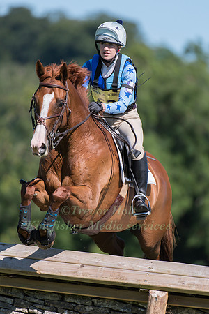 LUCY GOODEY (GBR) RIDING BALLYBOLGER MISCHIEF