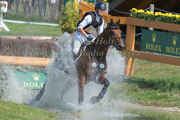 JULIA KRAJEWSKI (GER) AND  SAMOURAI DU THOT