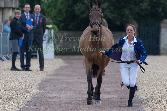 Emily Philp (GBR) and  Camembert