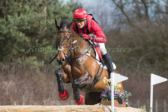 Paul Tapner riding Yogi Bear