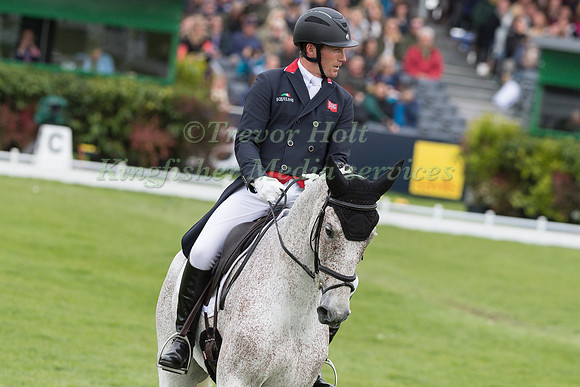 Oliver Townend (GBR) and  Ballaghmor Class
