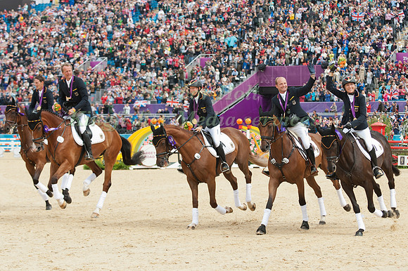 The German Team take a Lap of Honour