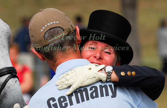 Bettina Hoy  Hugs Christopher Bartle