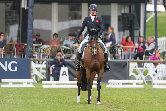 IZZY TAYLOR (GBR) AND DIRECT TULLYORAN CRUISE
