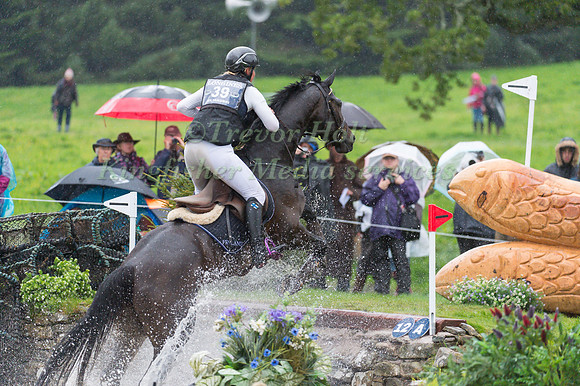 Sanna Siltakorpi of Finland riding Lucky Accord