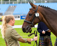 Camilla Speirs of Ireland with Portersize Just A Jiff