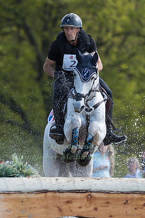 MATTHIEU VANLANDEGHEM (FRA) AND TROUBLE FETE ENE HN